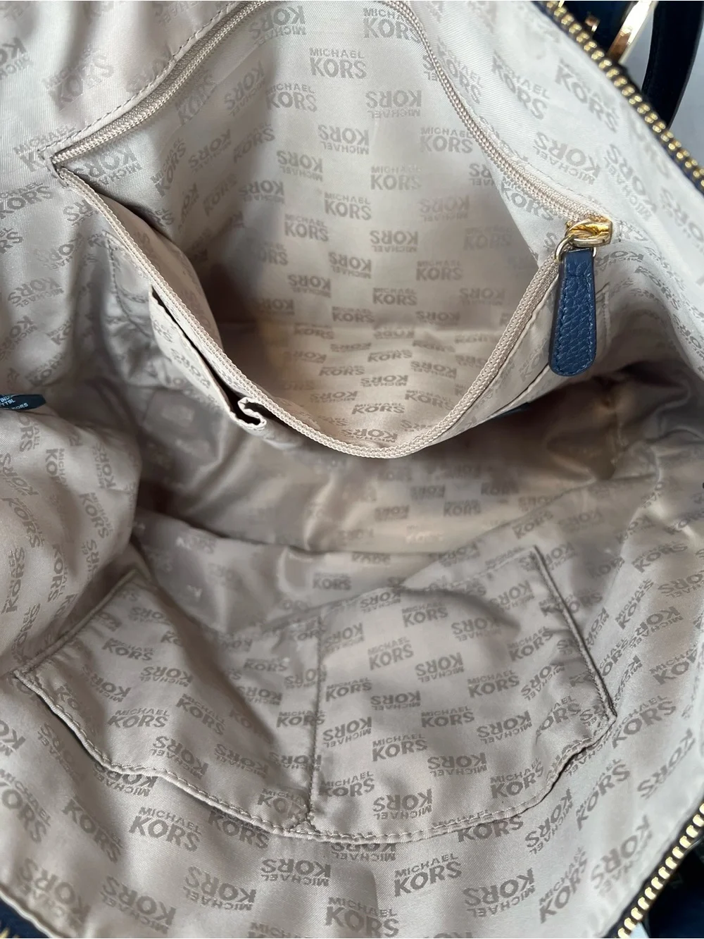 Michael Kors Navy Pebbled Leather Tote with Gold Hardware - Picture 4 of 9